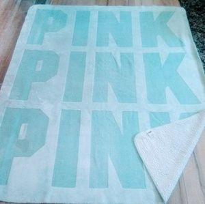 VICTORIAS SECRET PINK SHERPA BLANKET 60X72" MINT